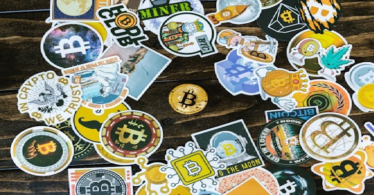 The benefits and Risks of investing in Bitcoin